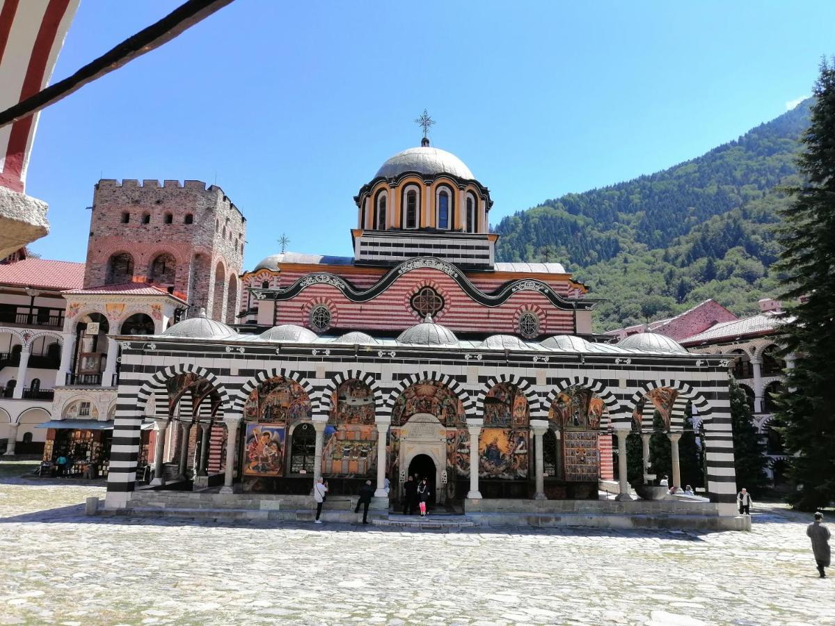 Семеен Хотел "При Мечо" Rila Monastery Exteriör bild